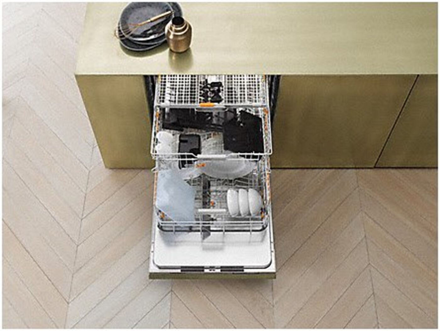 Miele CM 6360 Obsidianschw./Metallic - Enzinger 