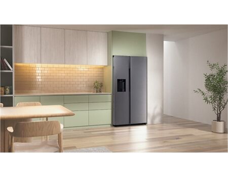 Samsung RS70F66KBT EEK: B / Festwasseranschluß / silber