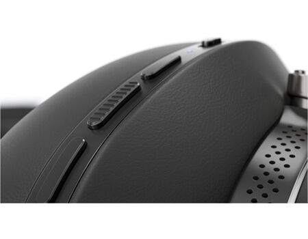 Bowers & Wilkins PX8, Black