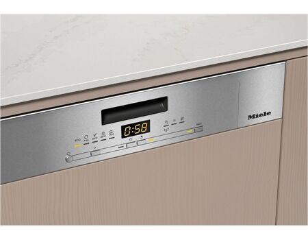 Miele G 5611 SCI Active EEK:A/Teilintegriert/edelstahl