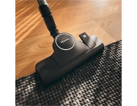Miele Boost CX1 125 Gala Edition Schwarz