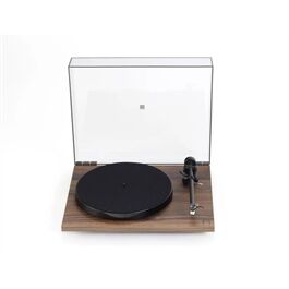 Rega Planar 1 RB 1 110 Carbon MM Walnuss Rega Planar 1 RB 1 110 Carbon MM Walnuss