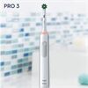 Oral-B Pro 3 3000 Cross Action weiß